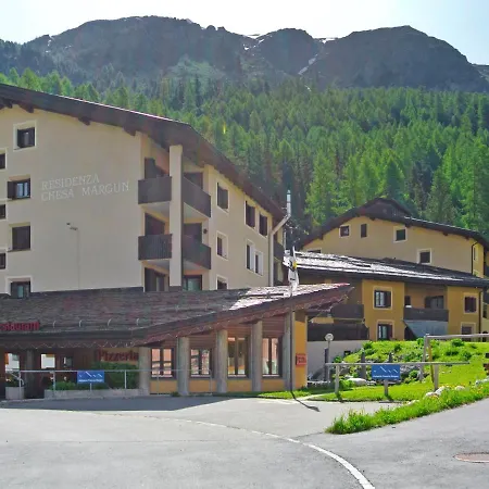 公寓 Residenza Chesa Margun 35-5 By Interhome